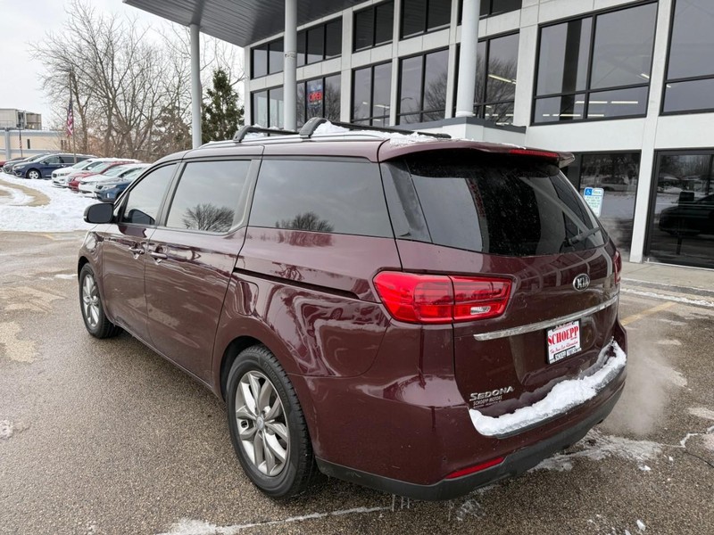 Kia Sedona Vehicle Image 07