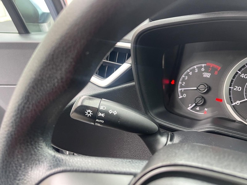 Toyota Corolla Vehicle Image 18