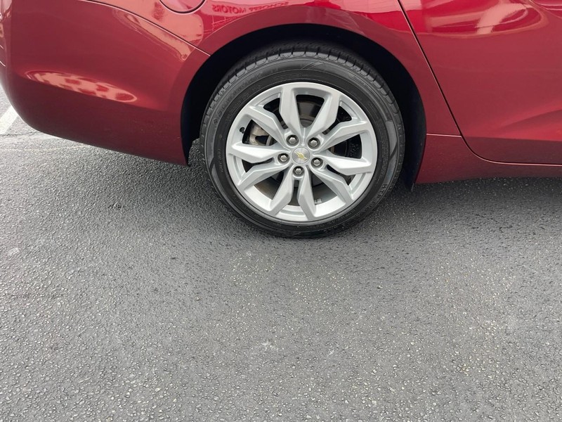 Chevrolet Impala Vehicle Image 08