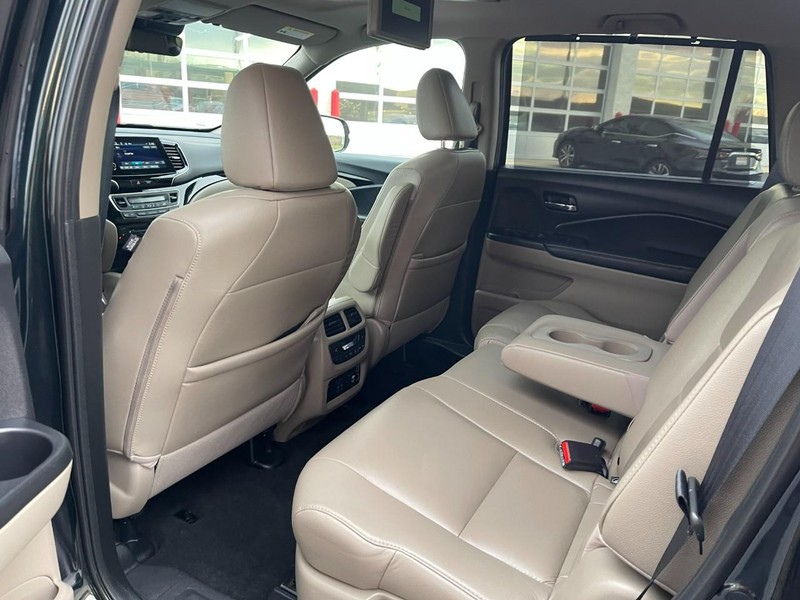 Honda Pilot Vehicle Image 22