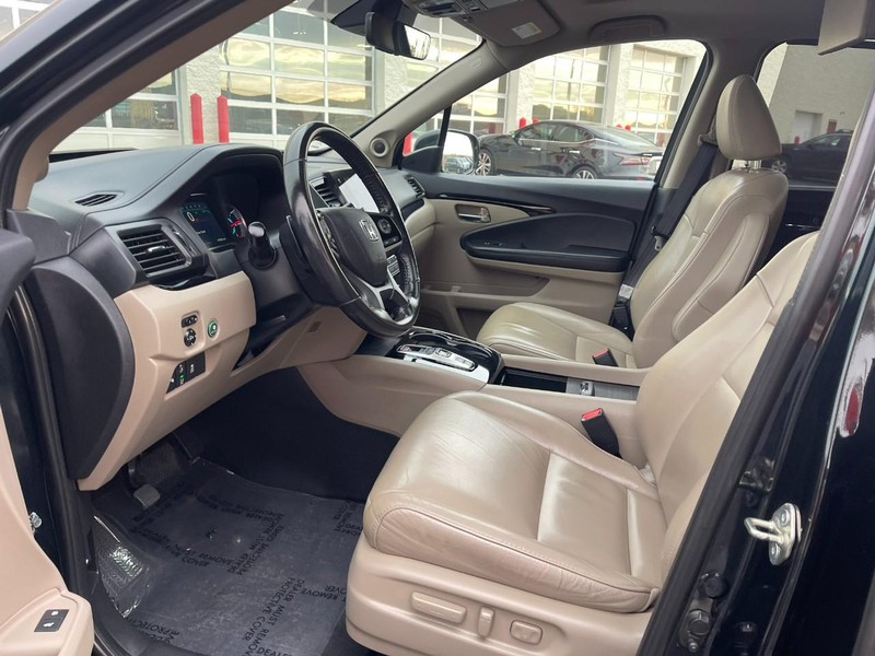 Honda Pilot Vehicle Image 24