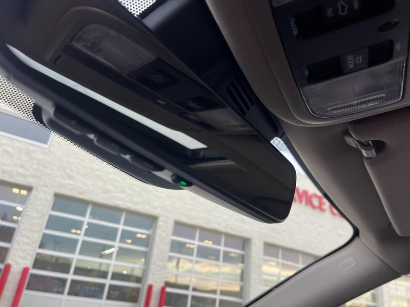 Honda Pilot Vehicle Image 38