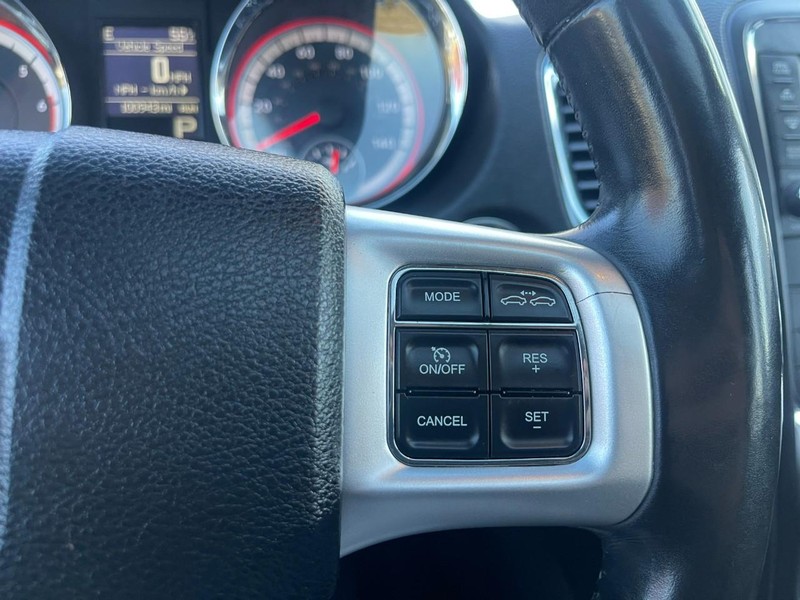 Dodge Durango Vehicle Image 26