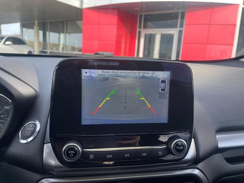 Ford EcoSport Vehicle Image 16