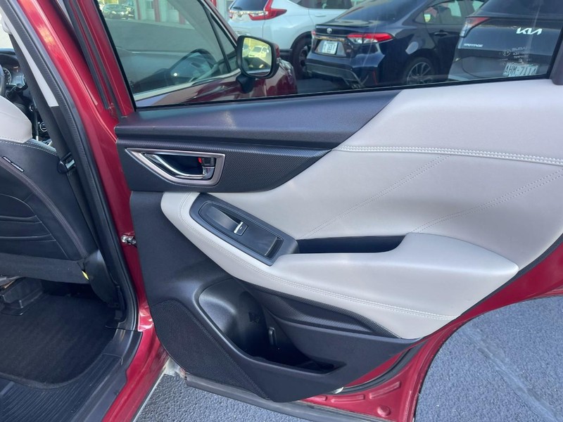 Subaru Forester Vehicle Image 15