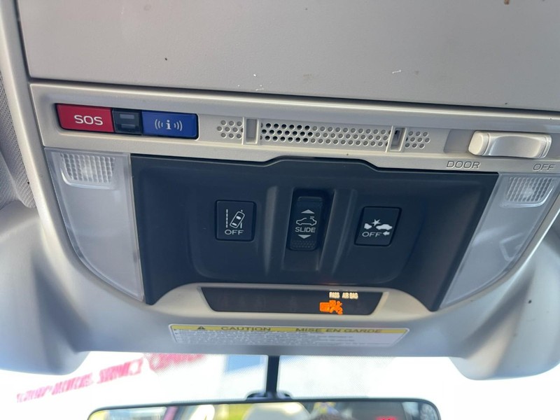 Subaru Forester Vehicle Image 32