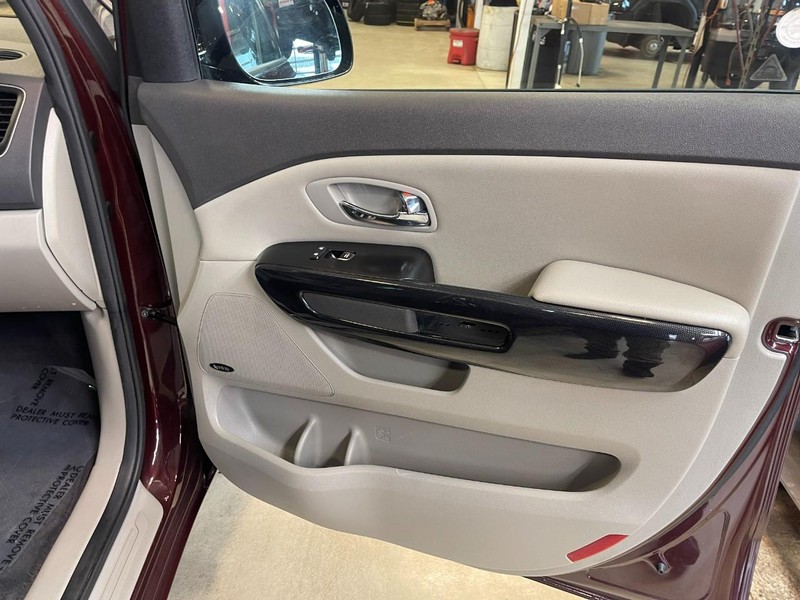 Kia Sedona Vehicle Image 11