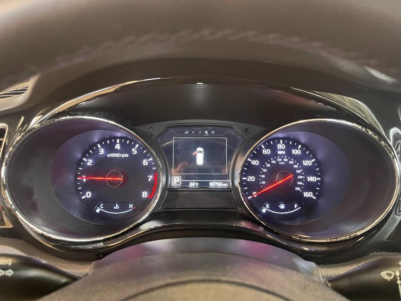 Kia Sedona Vehicle Image 29