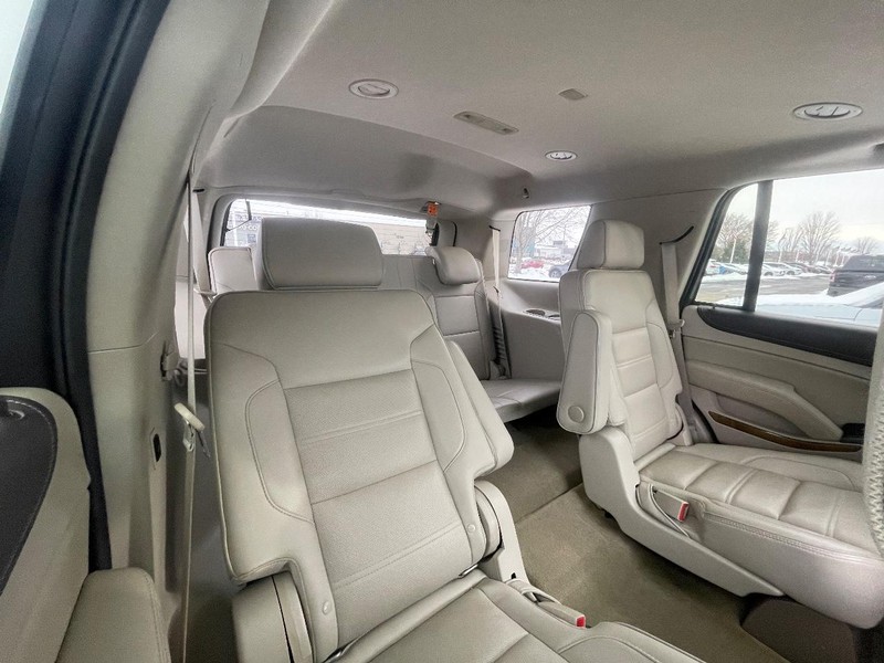 GMC Yukon Vehicle Image 05