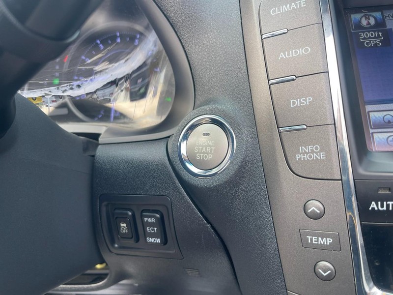 Lexus IS 250C Vehicle Image 27