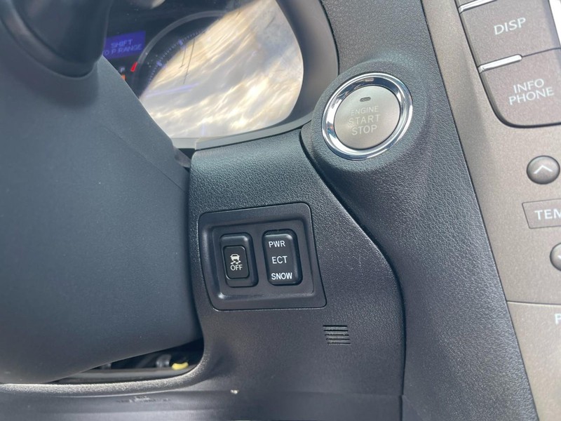 Lexus IS 250C Vehicle Image 31