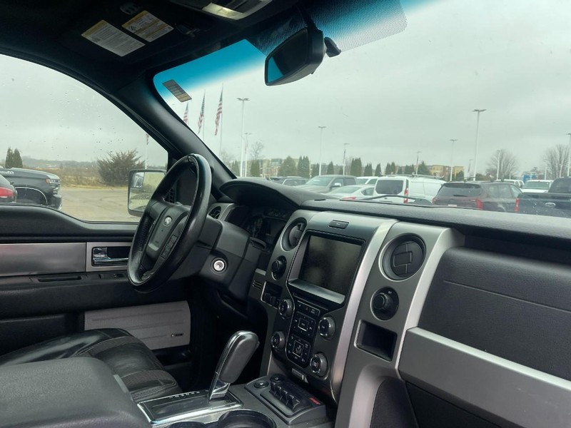 Ford F-150 Vehicle Image 02