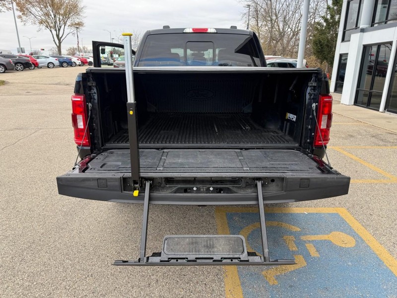 Ford F-150 Vehicle Image 15