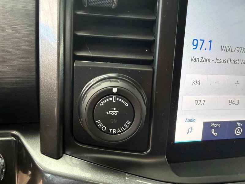 Ford F-150 Vehicle Image 27