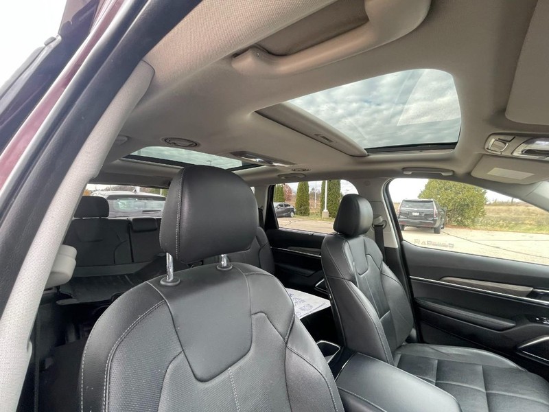 2021 Kia Telluride SX photo 3