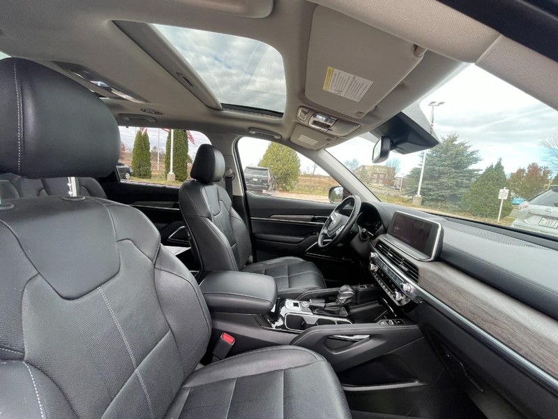2021 Kia Telluride SX photo 4