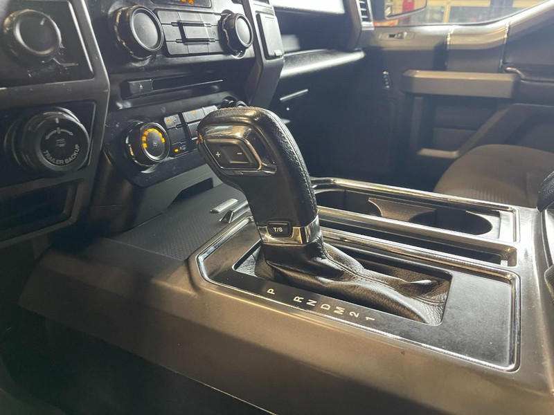 Ford F-150 Vehicle Image 20