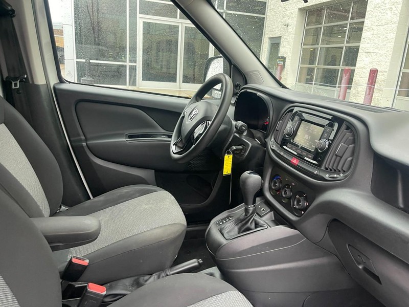 Ram ProMaster City Cargo Van Vehicle Image 02