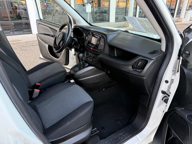 Ram ProMaster City Cargo Van Vehicle Image 19