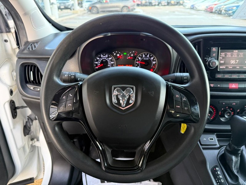 Ram ProMaster City Cargo Van Vehicle Image 20