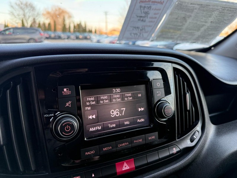 Ram ProMaster City Cargo Van Vehicle Image 25