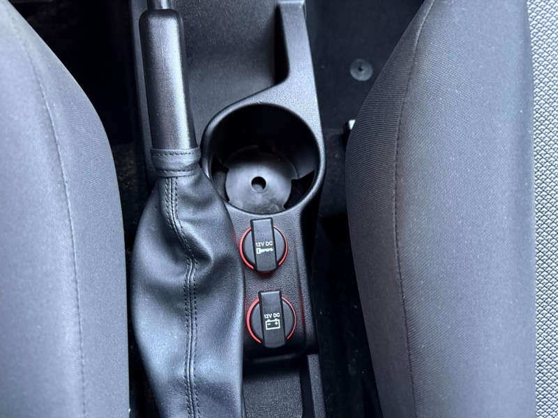 Ram ProMaster City Cargo Van Vehicle Image 29