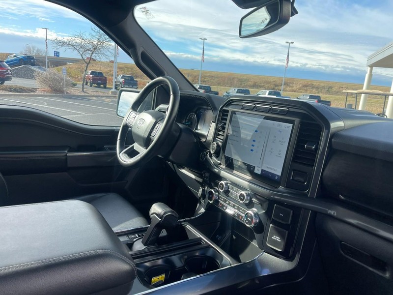 Ford F-150 Vehicle Image 09