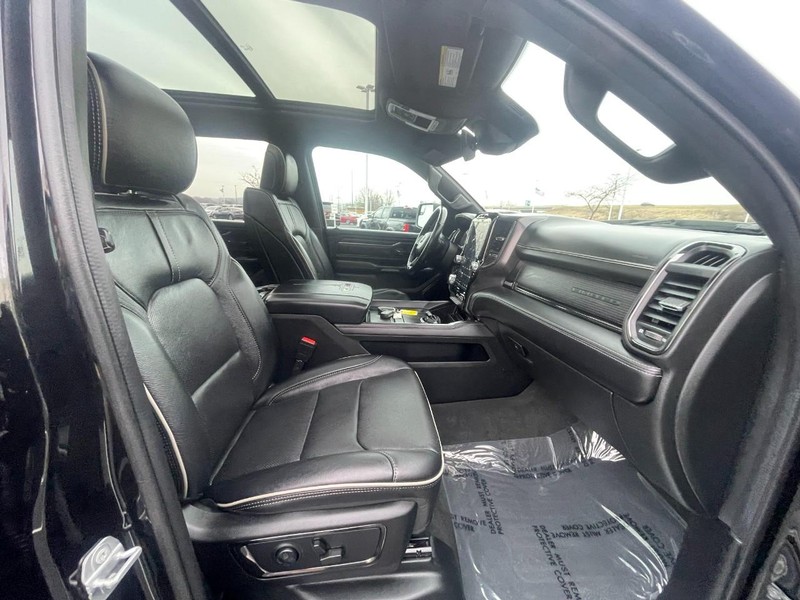 Ram 1500 Vehicle Image 12