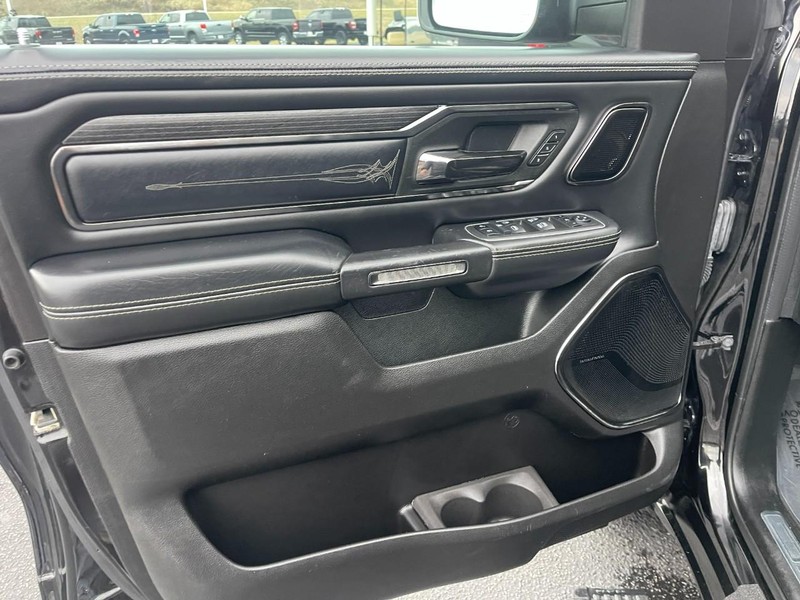 Ram 1500 Vehicle Image 20