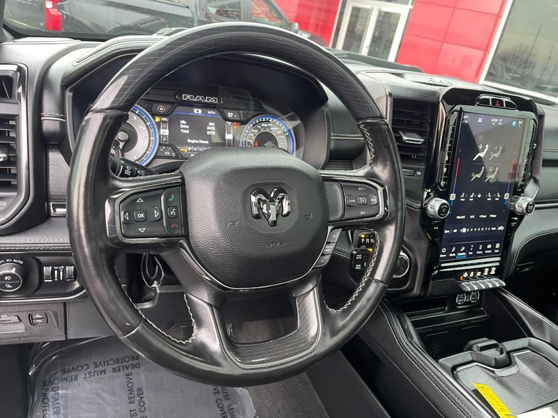 Ram 1500 Vehicle Image 23