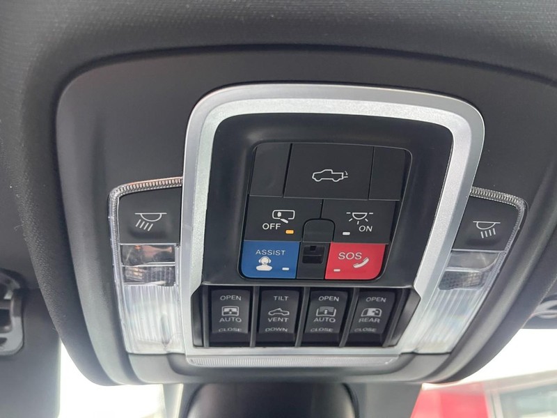 Ram 1500 Vehicle Image 35