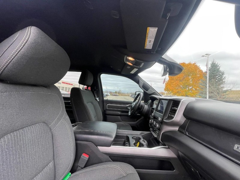 Ram 1500 Vehicle Image 03