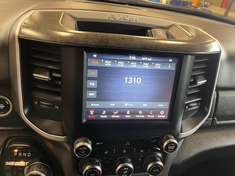 Ram 1500 Vehicle Image 28