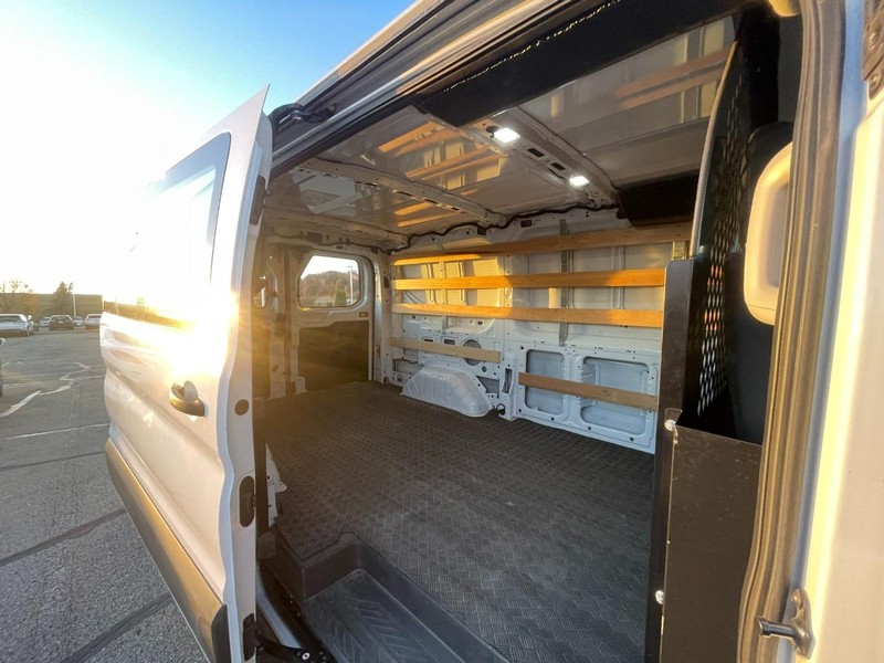 Ford Transit Cargo Van Vehicle Image 04