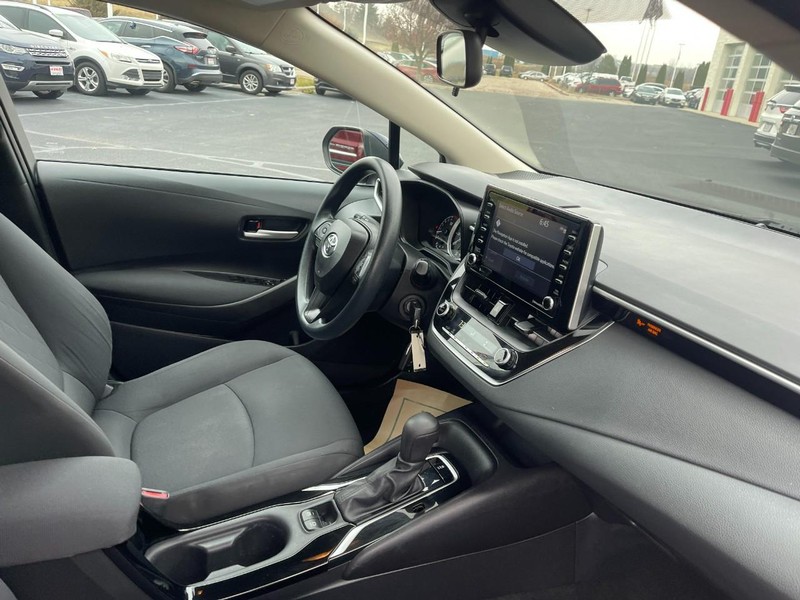 Toyota Corolla Vehicle Image 05