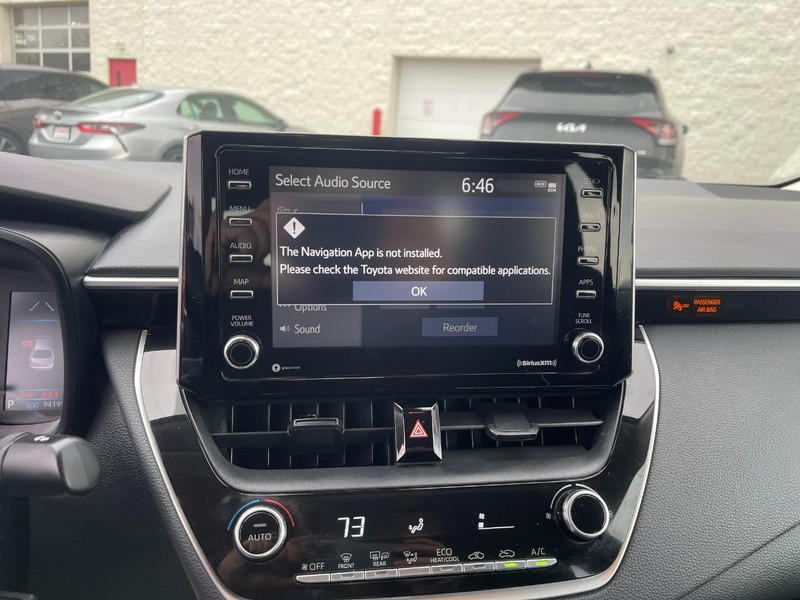 Toyota Corolla Vehicle Image 18