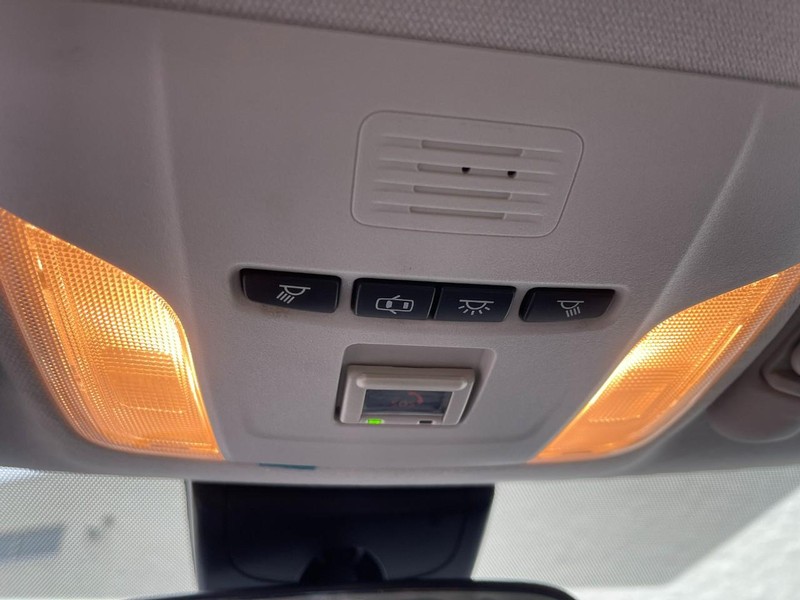 Toyota Corolla Vehicle Image 21