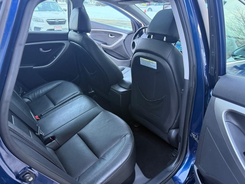 Hyundai Elantra GT Vehicle Image 14