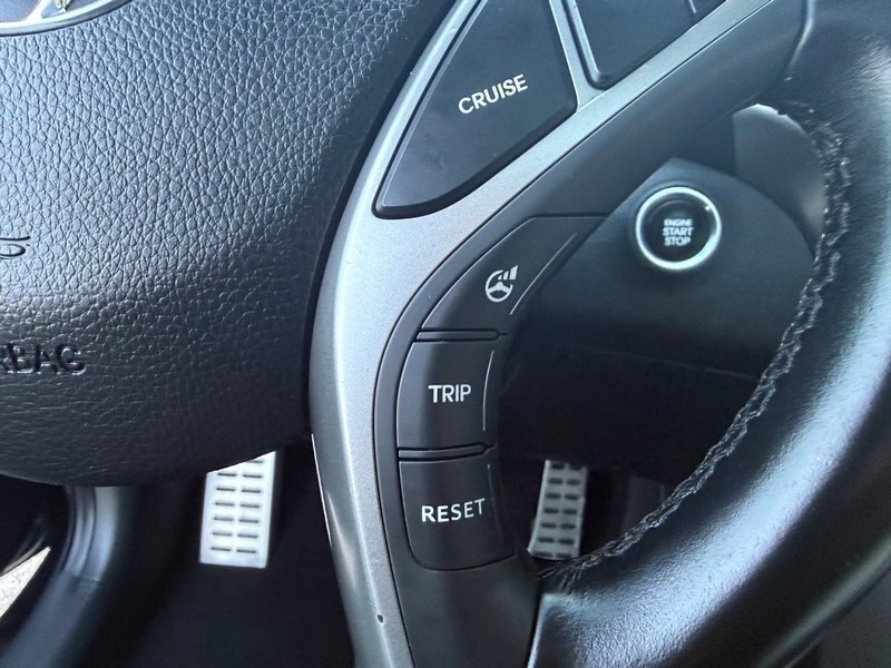 Hyundai Elantra GT Vehicle Image 23