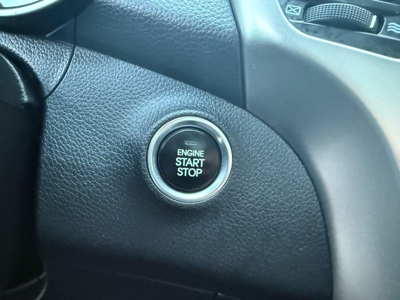 Hyundai Elantra GT Vehicle Image 24