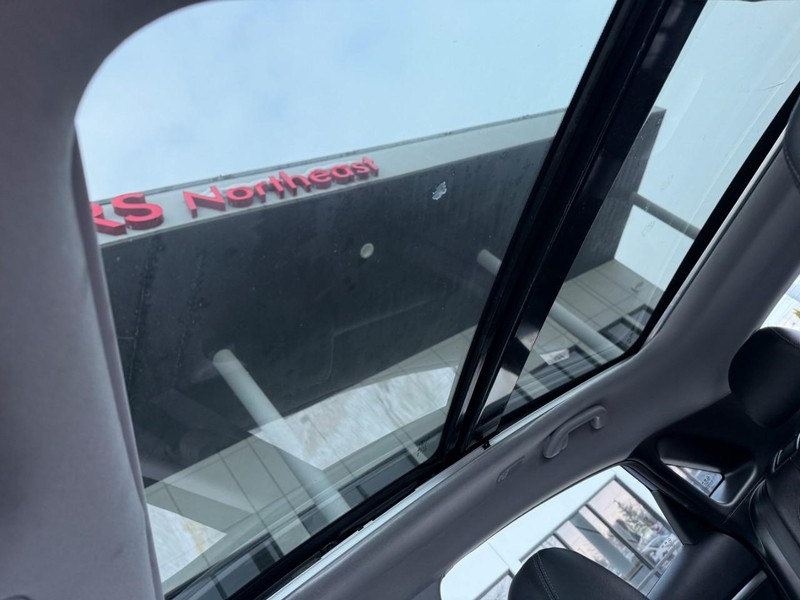 Hyundai Elantra GT Vehicle Image 29