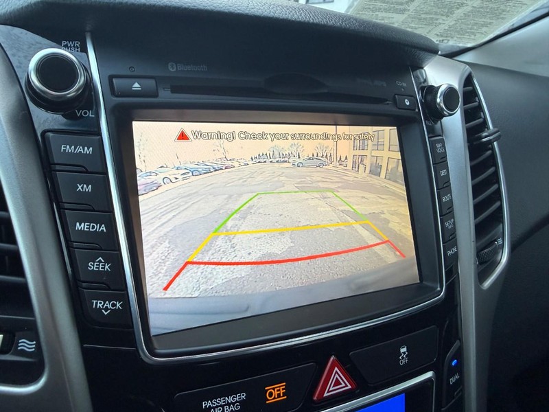 Hyundai Elantra GT Vehicle Image 30