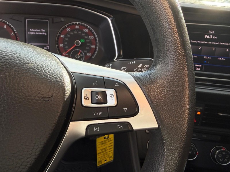 Volkswagen Jetta Vehicle Image 23