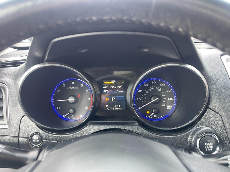 Subaru Legacy Vehicle Image 26