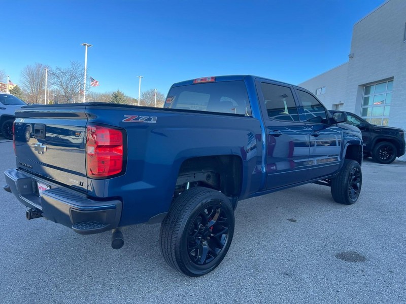 Chevrolet Silverado 1500 Vehicle Image 03