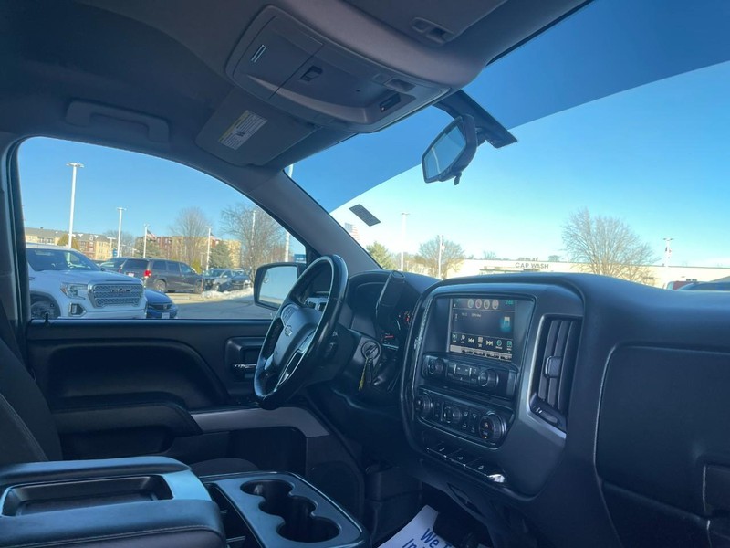 Chevrolet Silverado 1500 Vehicle Image 09