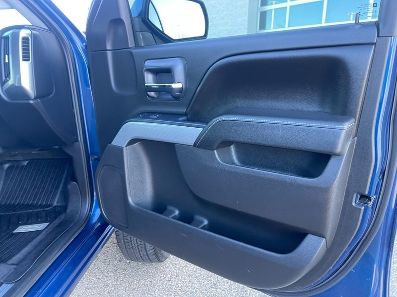 Chevrolet Silverado 1500 Vehicle Image 11