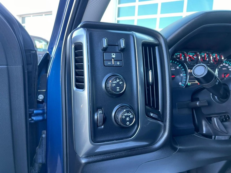 Chevrolet Silverado 1500 Vehicle Image 19