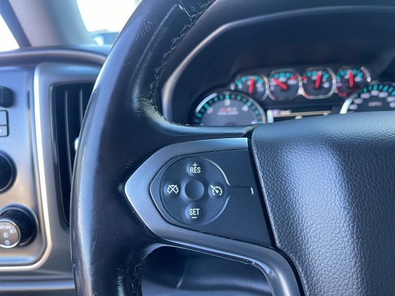 Chevrolet Silverado 1500 Vehicle Image 21