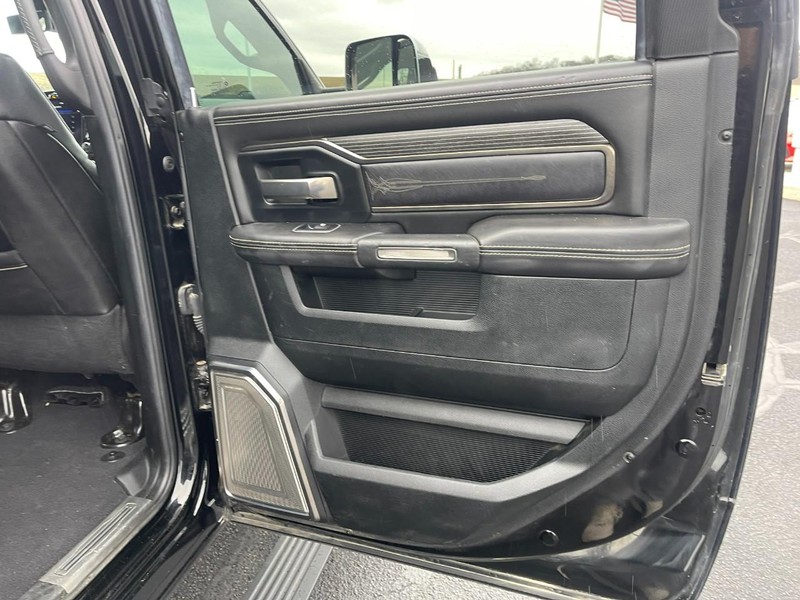 Ram 2500 Vehicle Image 13